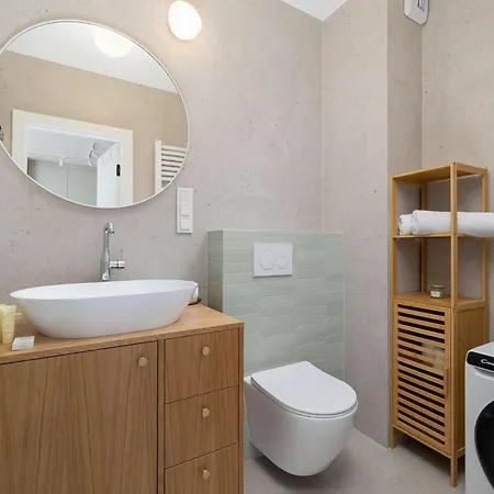 Sloneczna Comfy Apartment With Balcony & Parking Katowice By Noclegi Renters Exterior photo