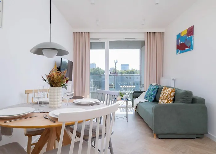 Sloneczna Comfy Apartment With Balcony & Parking Katowice By Noclegi Renters