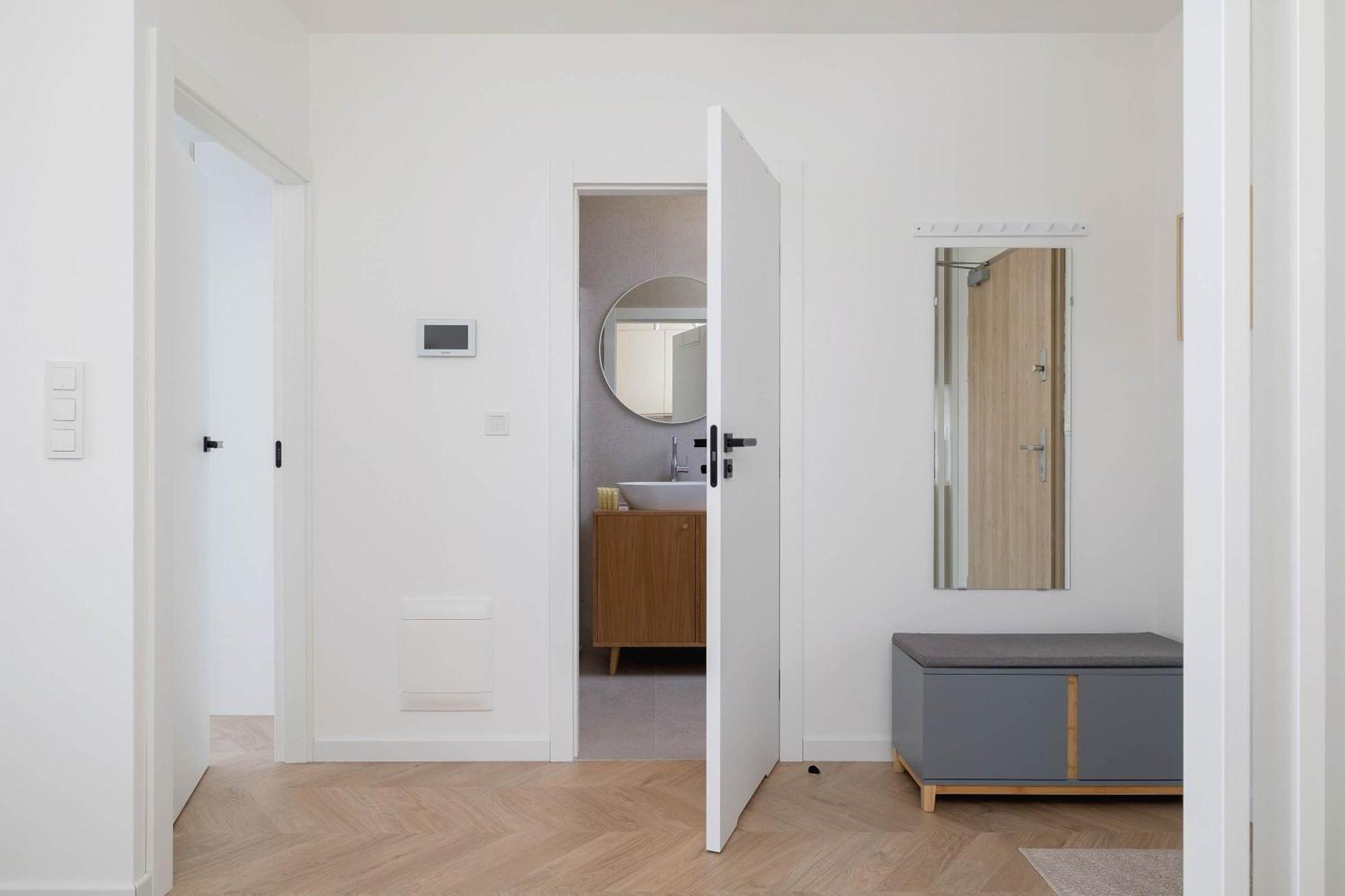 Apartment Sloneczna Comfy With Balcony & Parking By Renters *