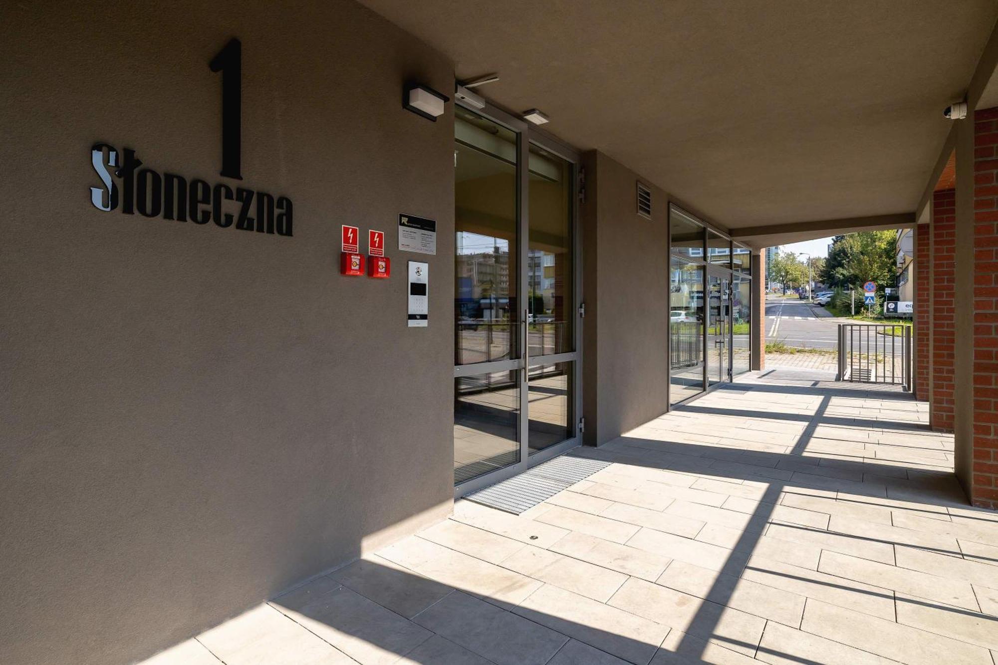 Sloneczna Comfy With Balcony & Parking By Renters Apartment *