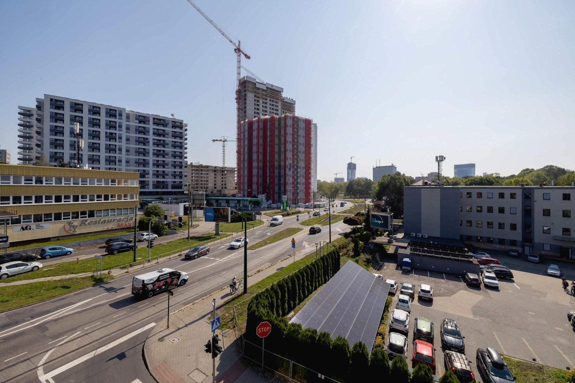 Sloneczna Comfy With Balcony & Parking By Renters Katowice